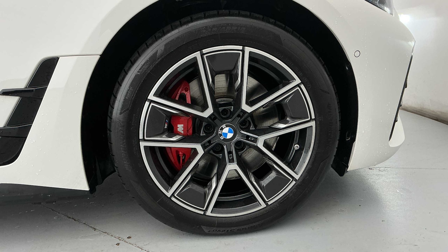 Used BMW i4 2025 for sale - 76170118: Photo 14
