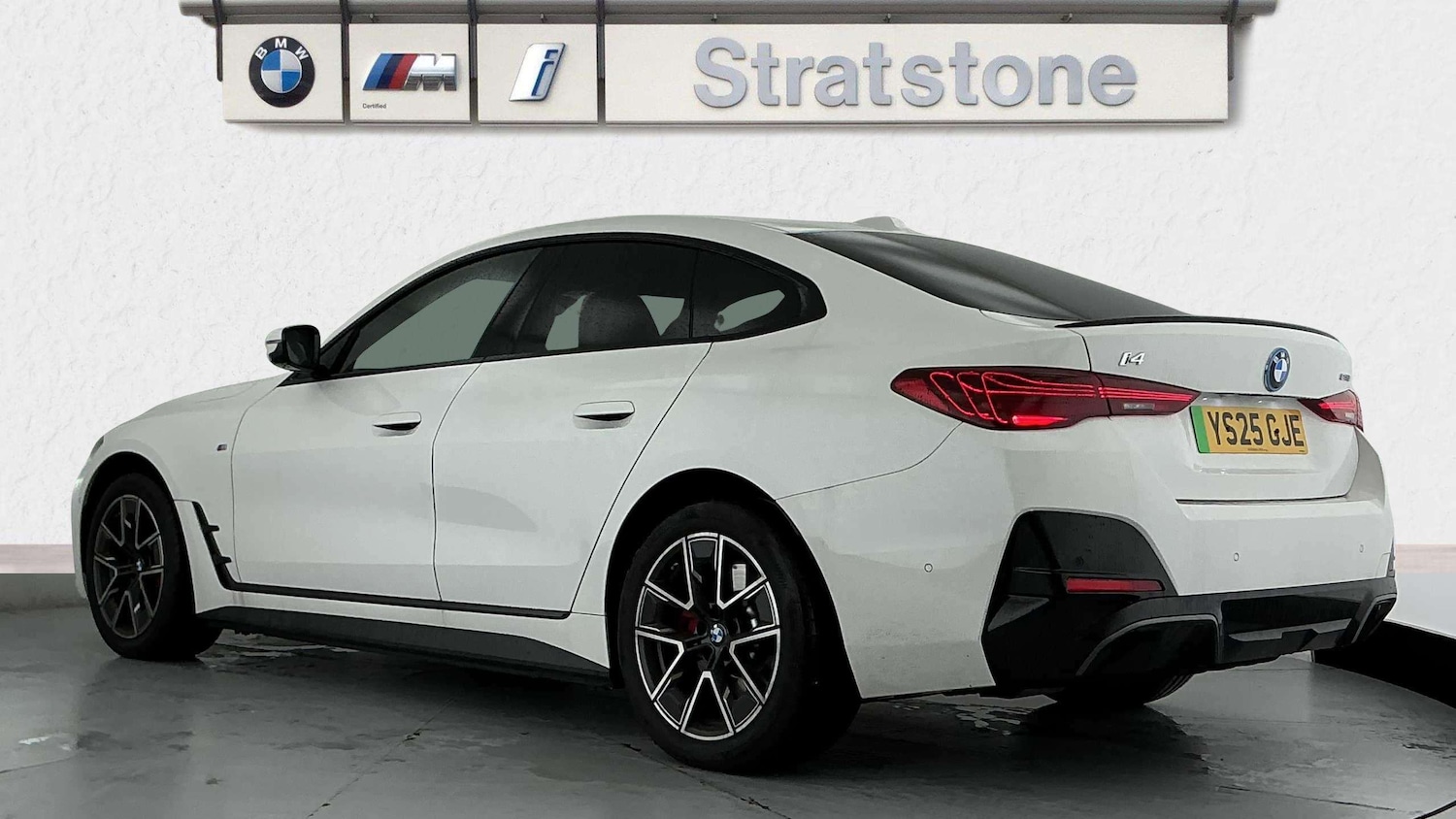 Used BMW i4 2025 for sale - 76170118: Photo 2