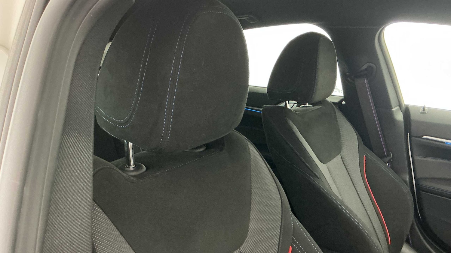 Used BMW i4 2025 for sale - 76170118: Photo 23