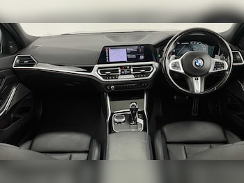 Used BMW 3 Series 2021 for sale - 76475769: Photo