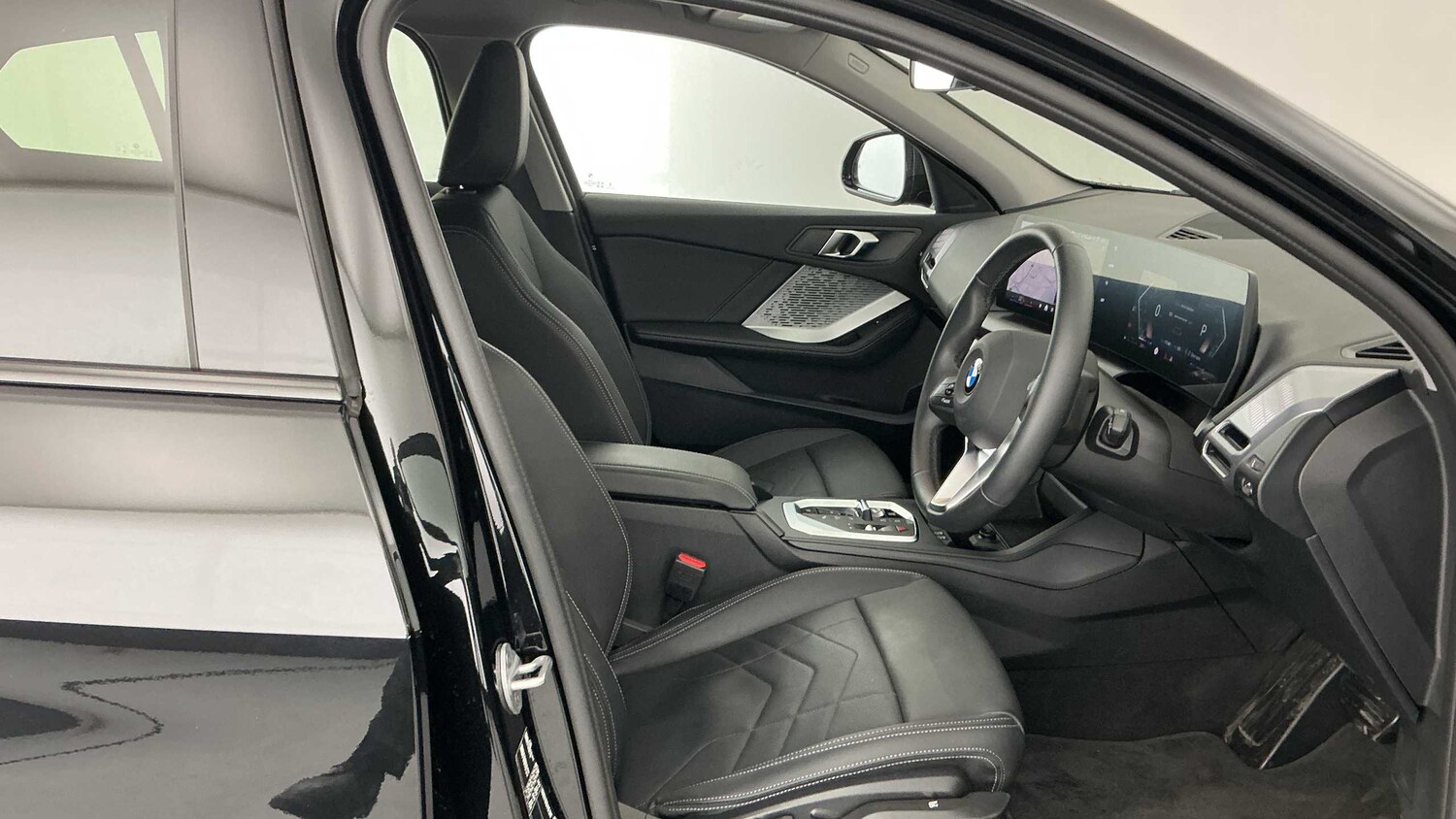 Used BMW 1 Series 2025 for sale - 77726825: Photo 11