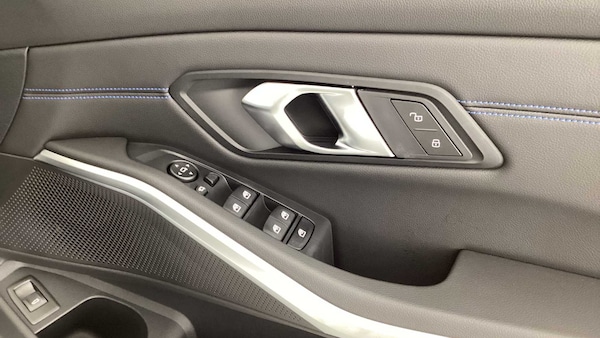 Used BMW 3 Series 2025 for sale - 75218152: Photo 18