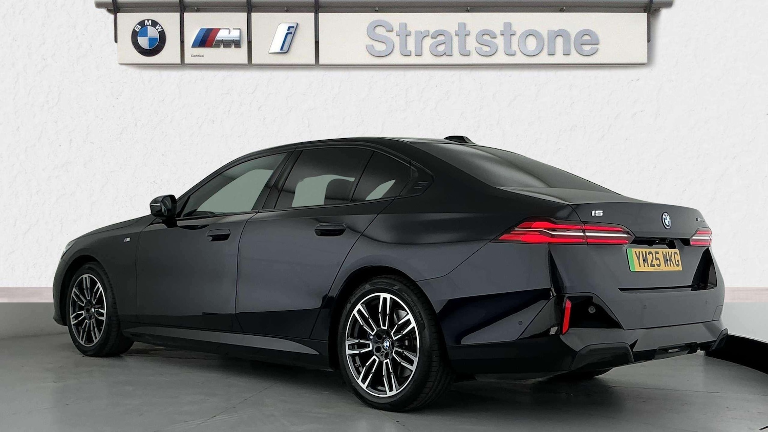 Used BMW i5 2025 for sale - 76192044: Photo 2