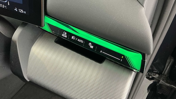 Used BMW i5 2025 for sale - 76192044: Photo 20