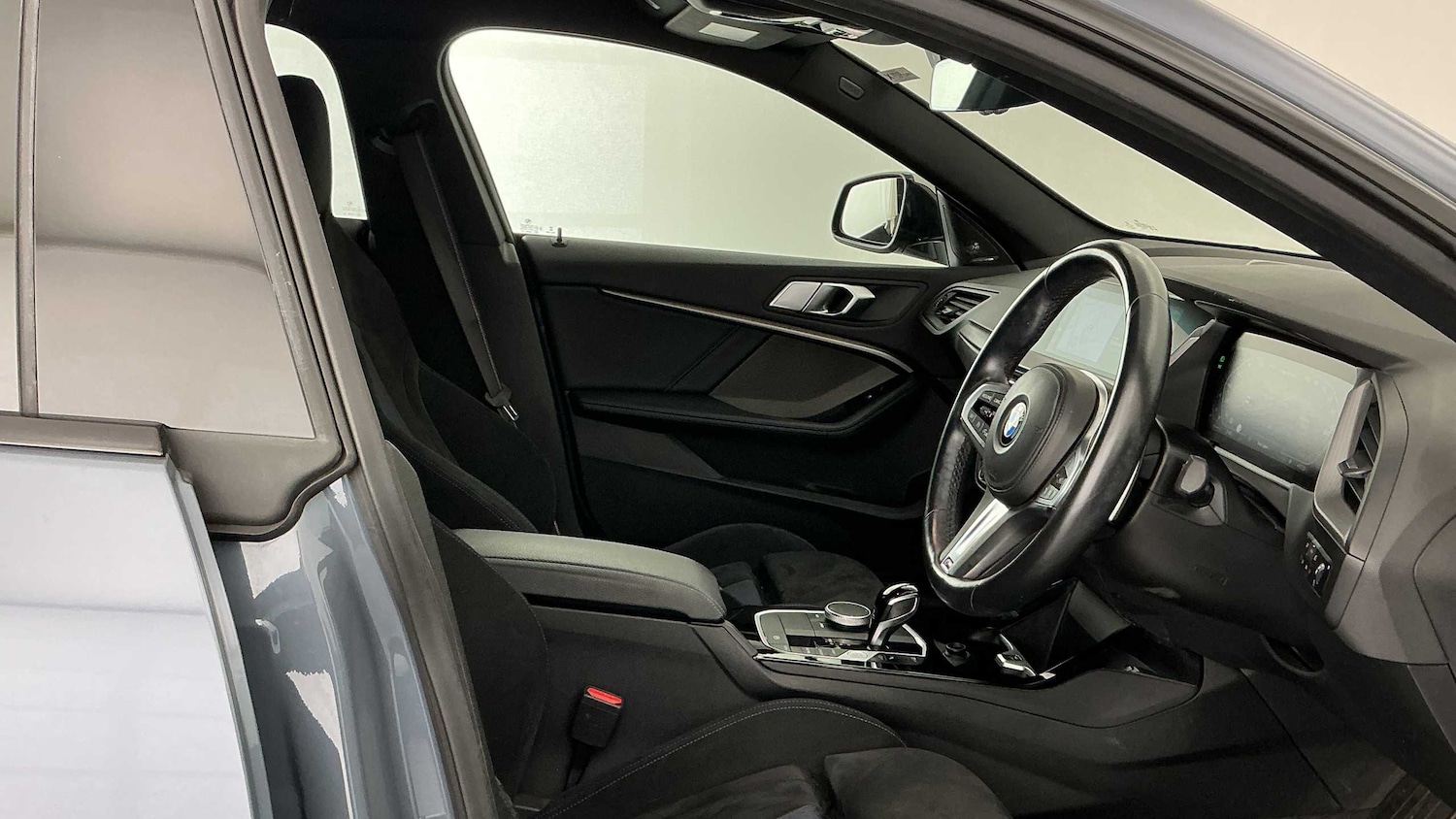 Used BMW 2 Series 2023 for sale - 76125811: Photo 11