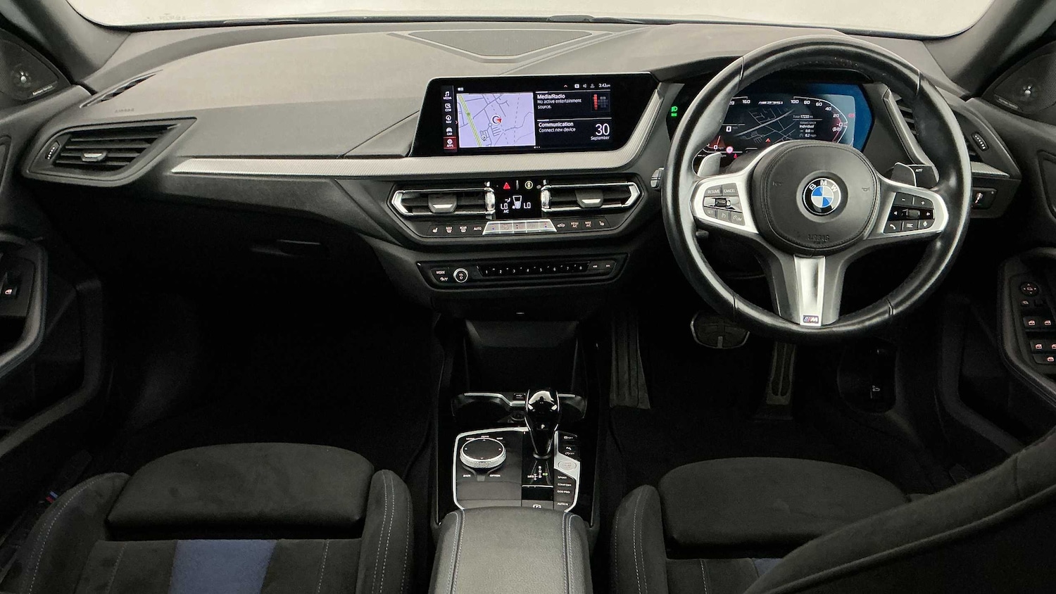 Used BMW 2 Series 2023 for sale - 76125811: Photo 4