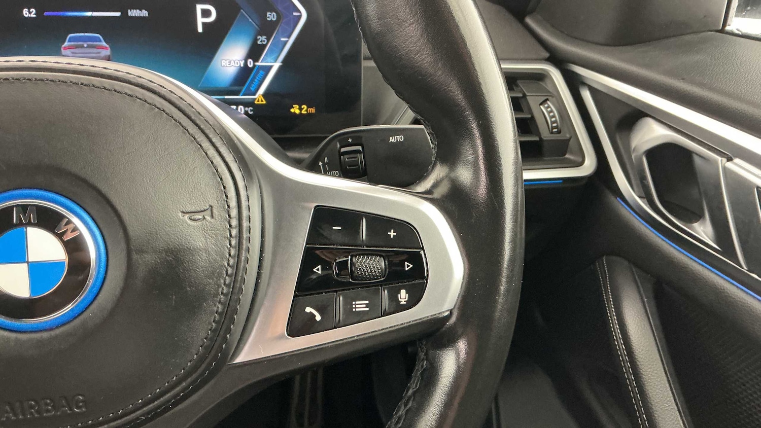 Used BMW i4 2022 for sale - 76705172: Photo 32