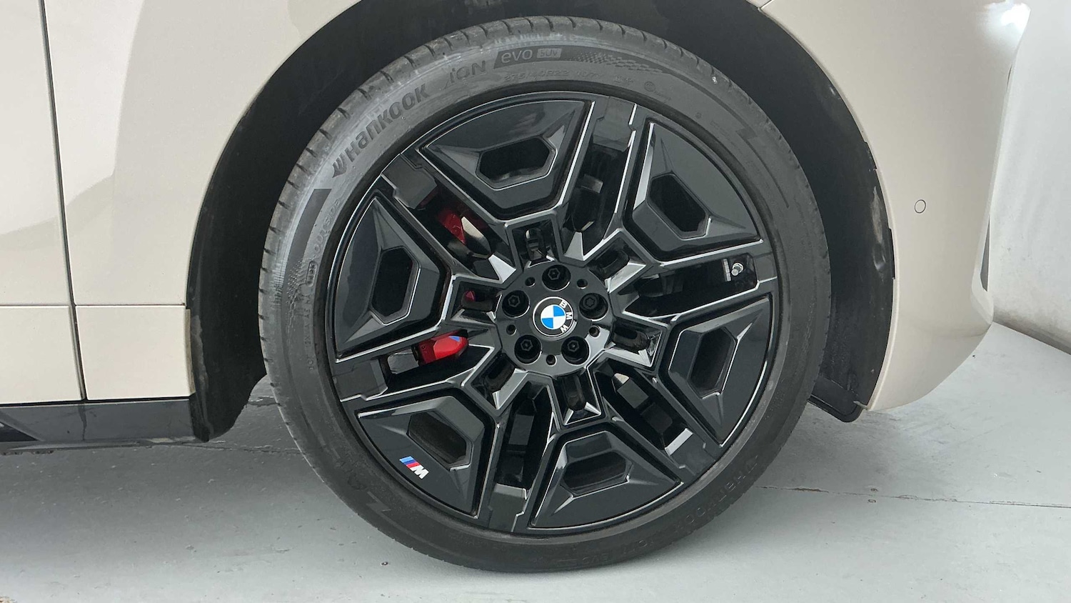 Used BMW iX 2025 for sale - 77233130: Photo 14