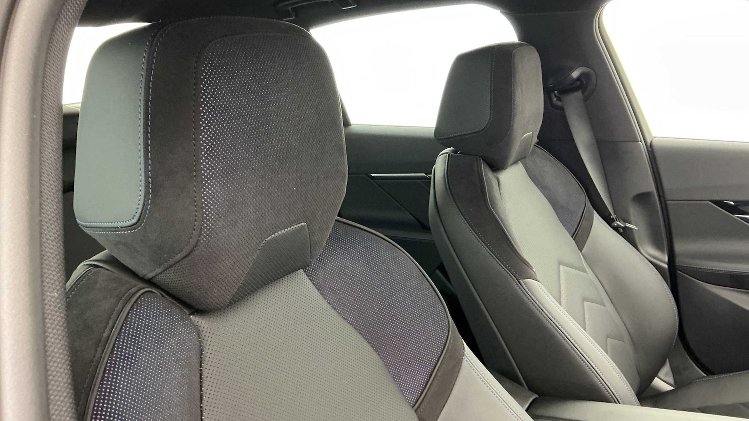 Used BMW 5 Series 2025 for sale - 76732371: Photo 19