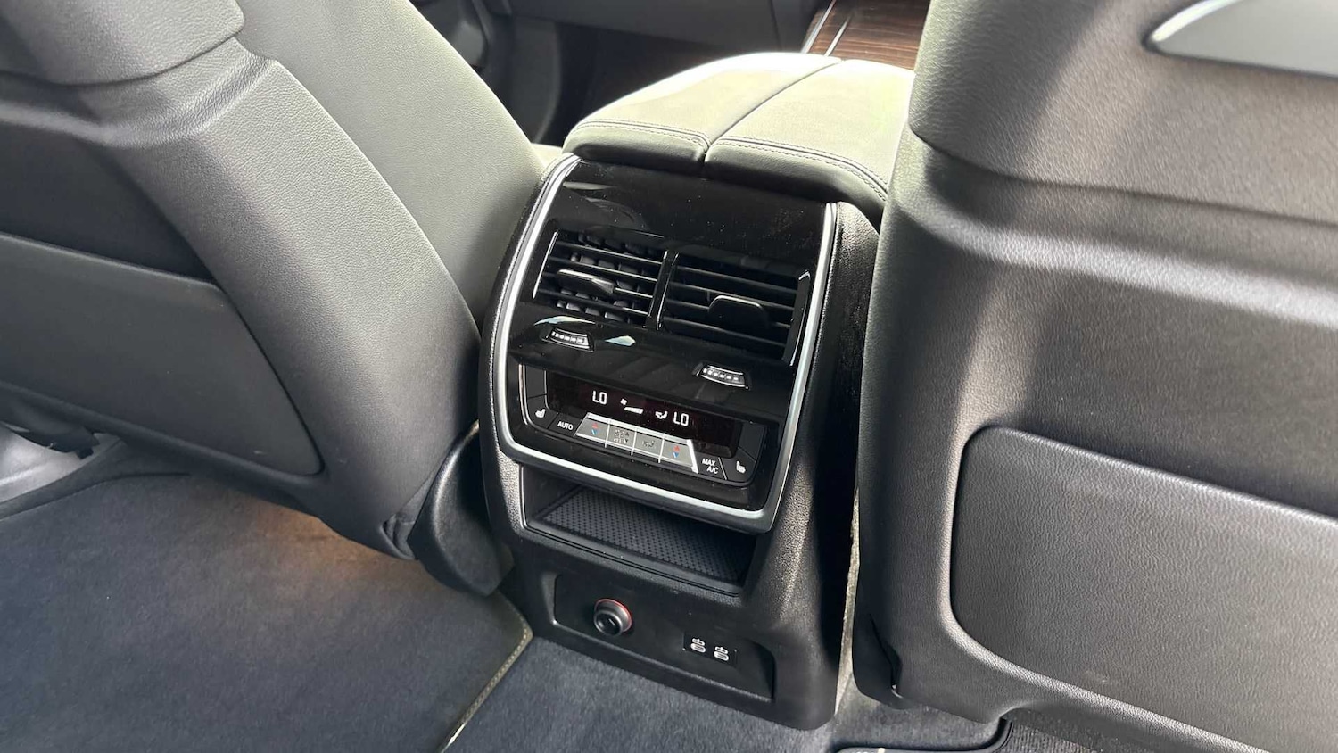 Used BMW X7 2025 for sale - 76390632: Photo 18