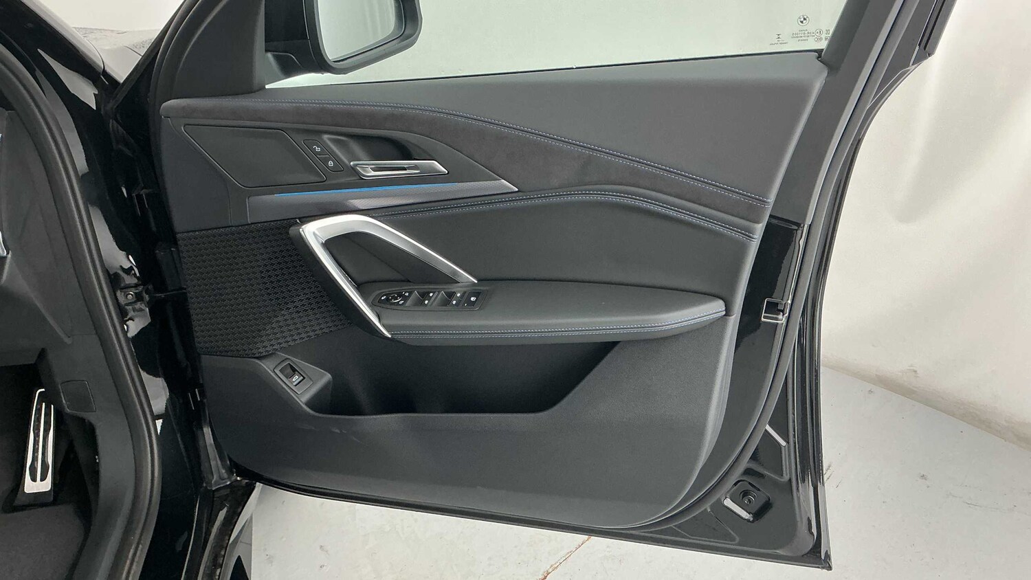 Used BMW iX2 2025 for sale - 77686615: Photo 17