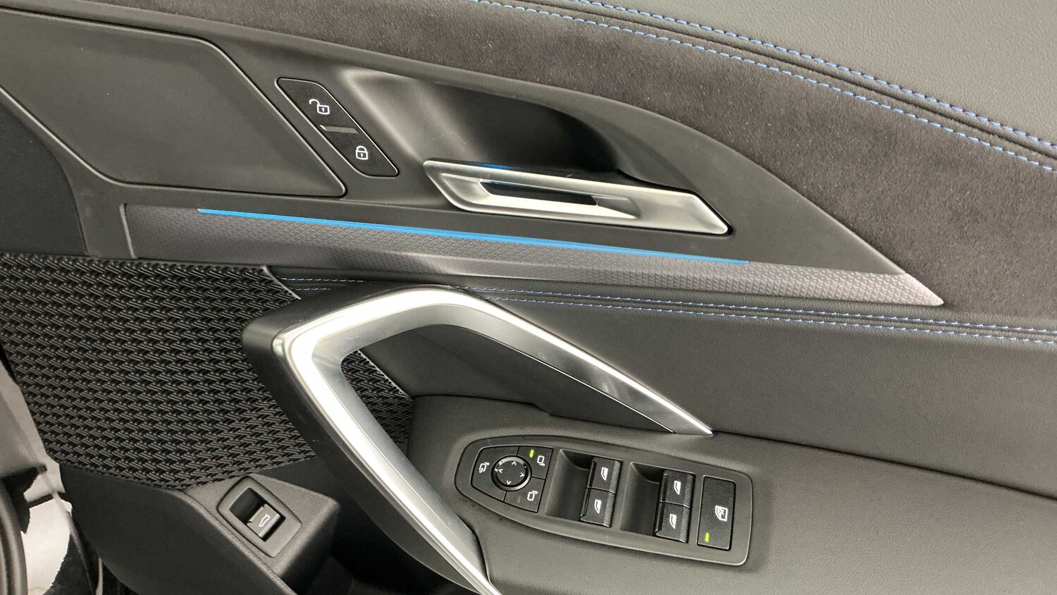 Used BMW iX2 2025 for sale - 77686615: Photo 18