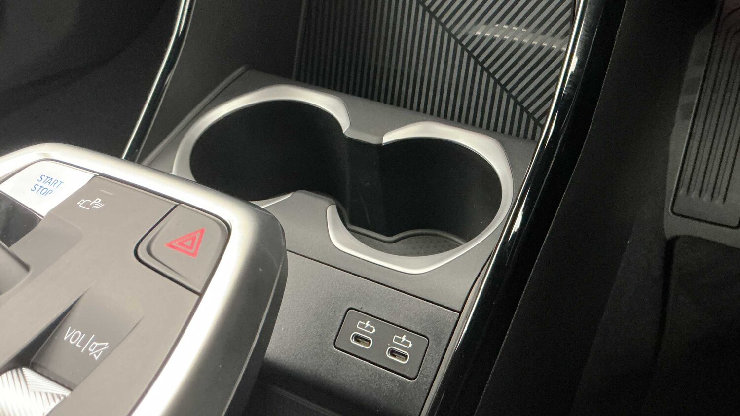 Used BMW iX2 2025 for sale - 77686615: Photo 30