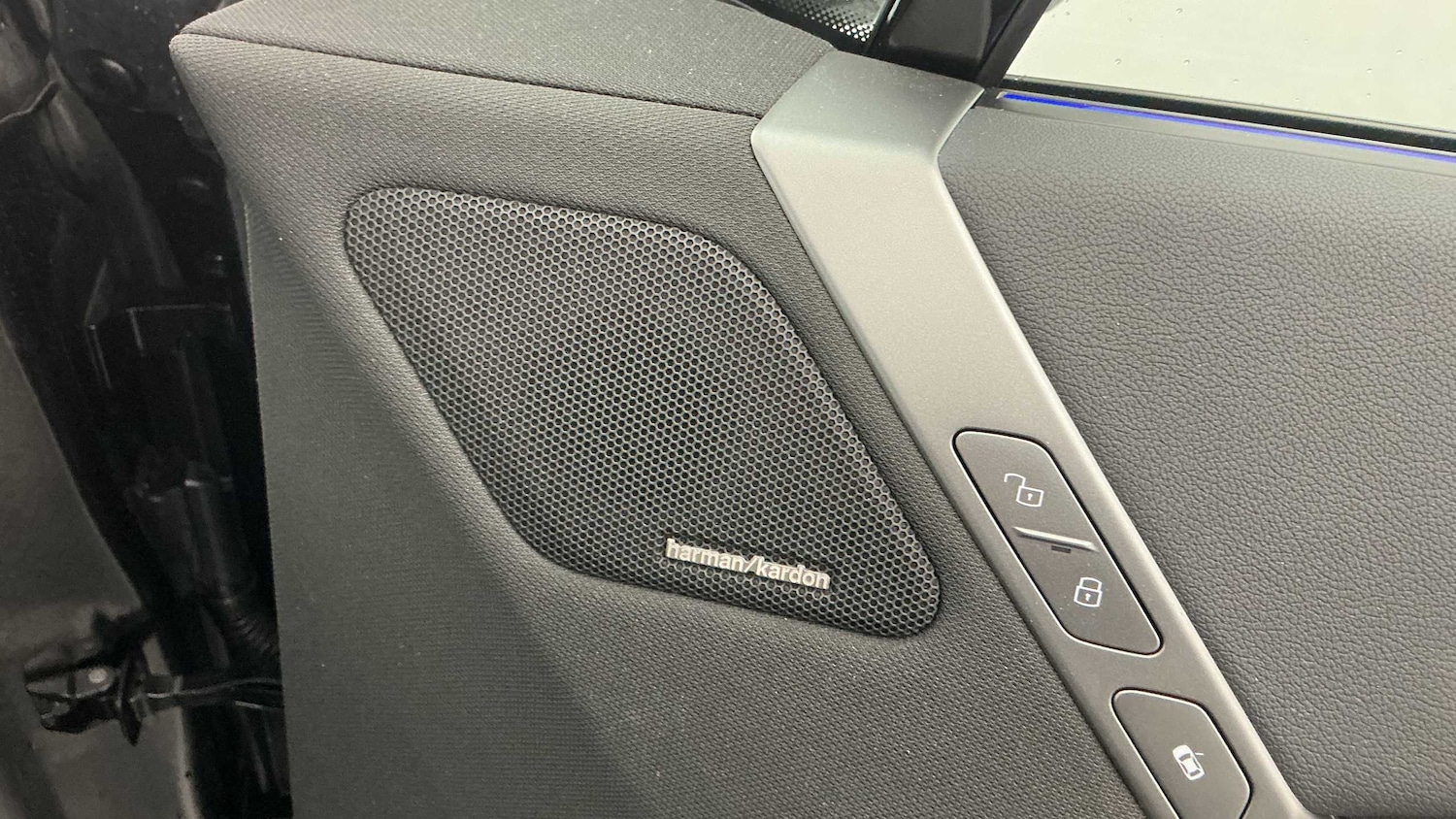 Used BMW iX 2025 for sale - 76191852: Photo 17