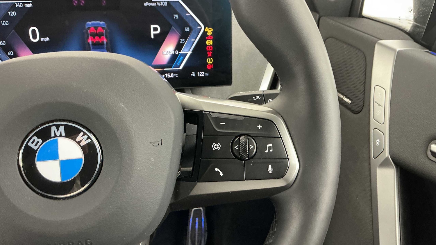 Used BMW iX 2025 for sale - 76191852: Photo 32