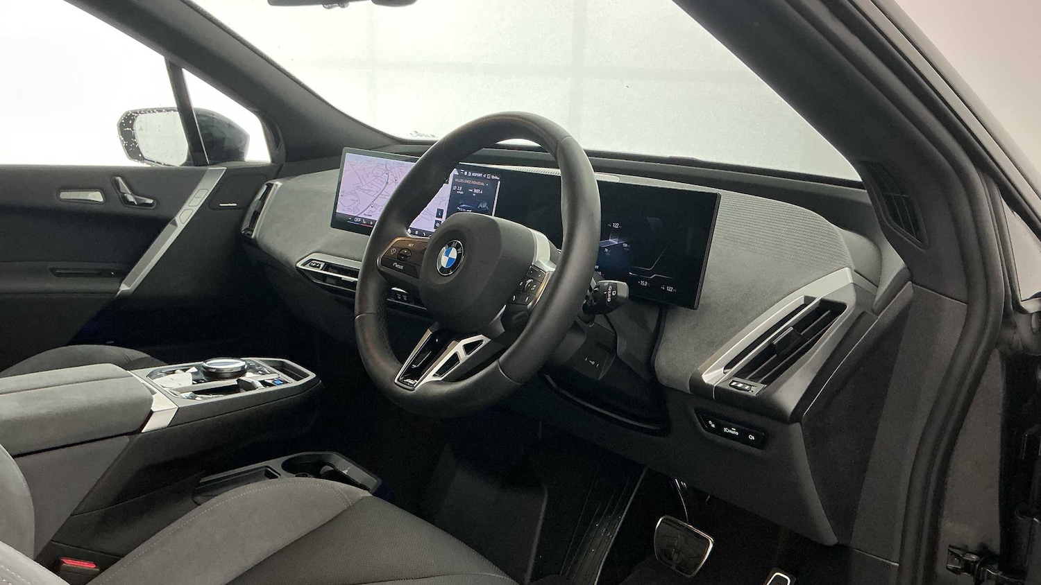 Used BMW iX 2025 for sale - 76191852: Photo 6