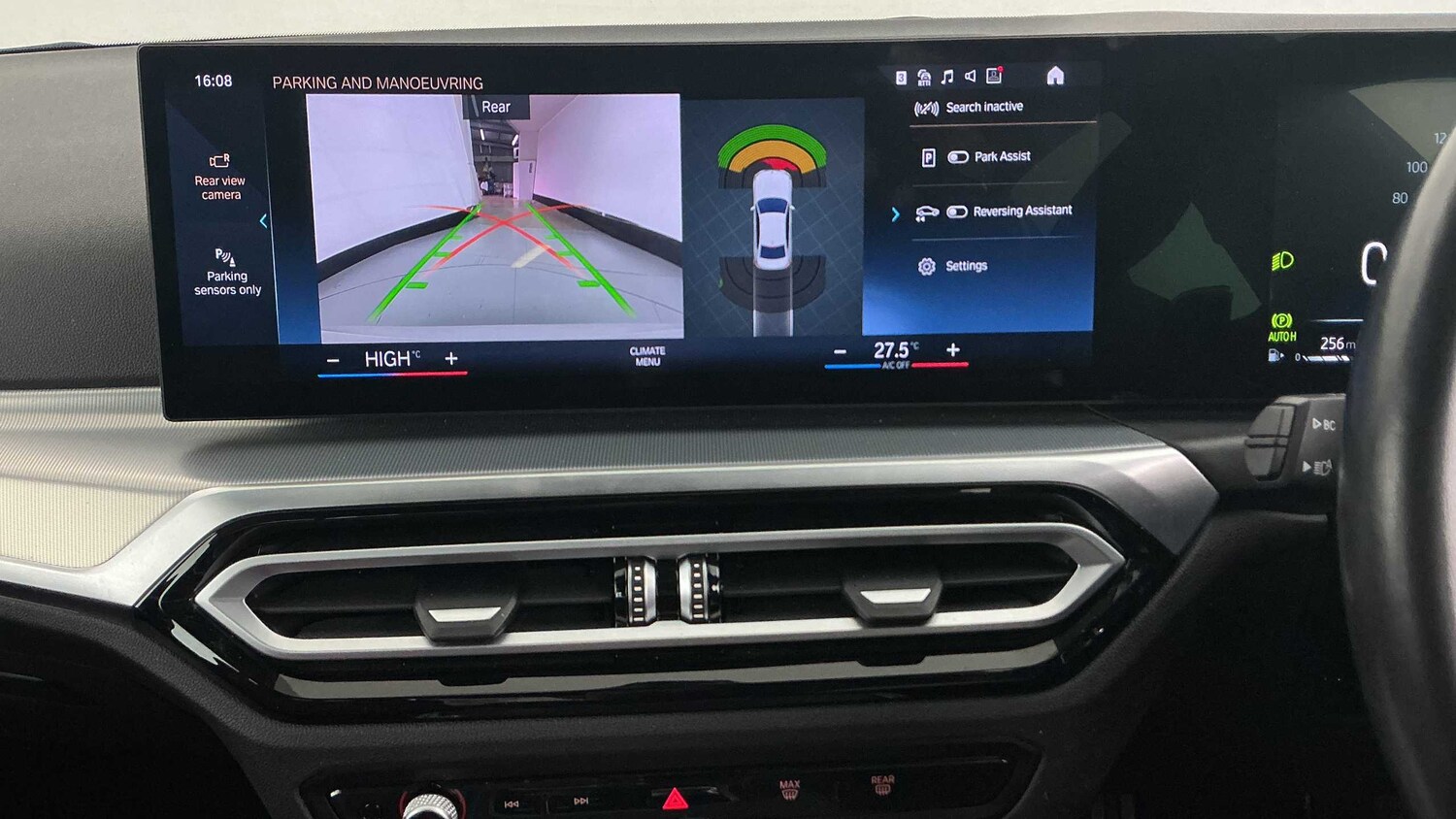 Used BMW 3 Series 2023 for sale - 77972738: Photo 30