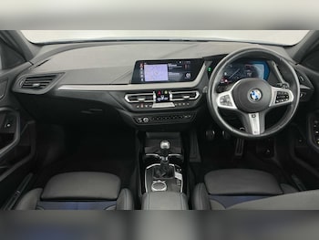 Used BMW 1 Series 2022 for sale - 76774340: Photo