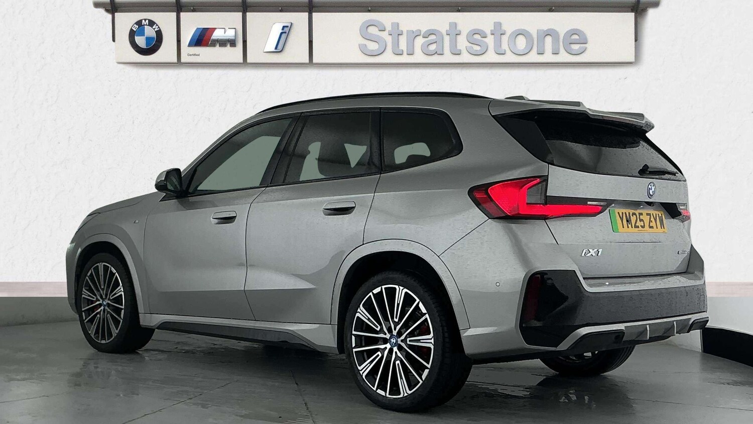 Used BMW iX1 2025 for sale - 76191976: Photo 2