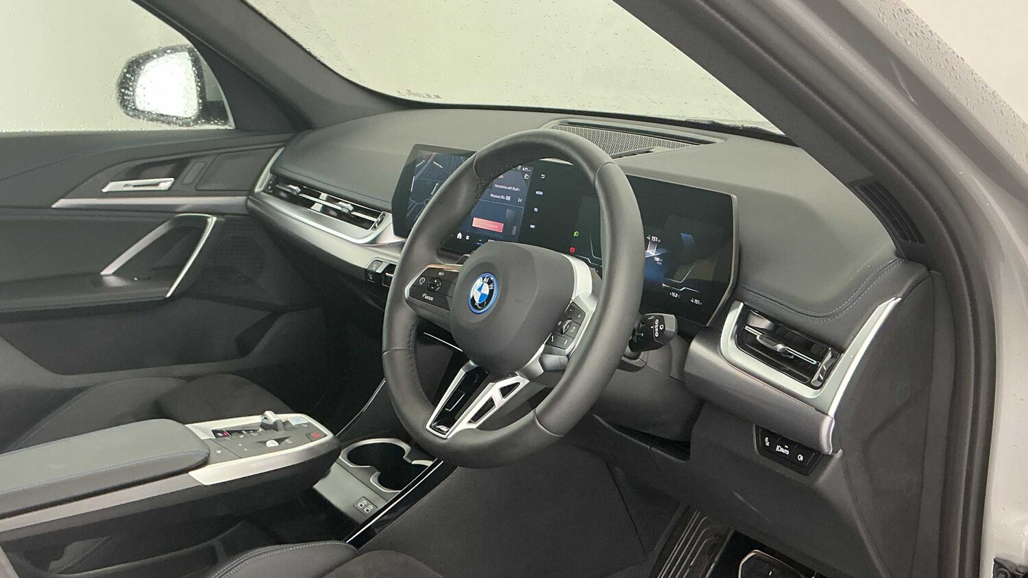 Used BMW iX1 2025 for sale - 76191976: Photo 6