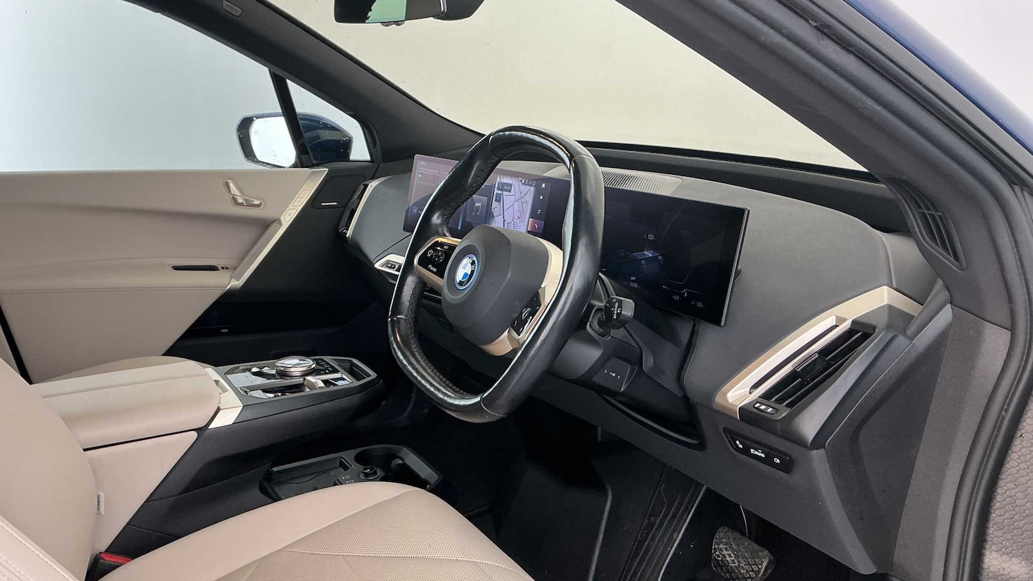 Used BMW iX 2022 for sale - 76705090: Photo 6