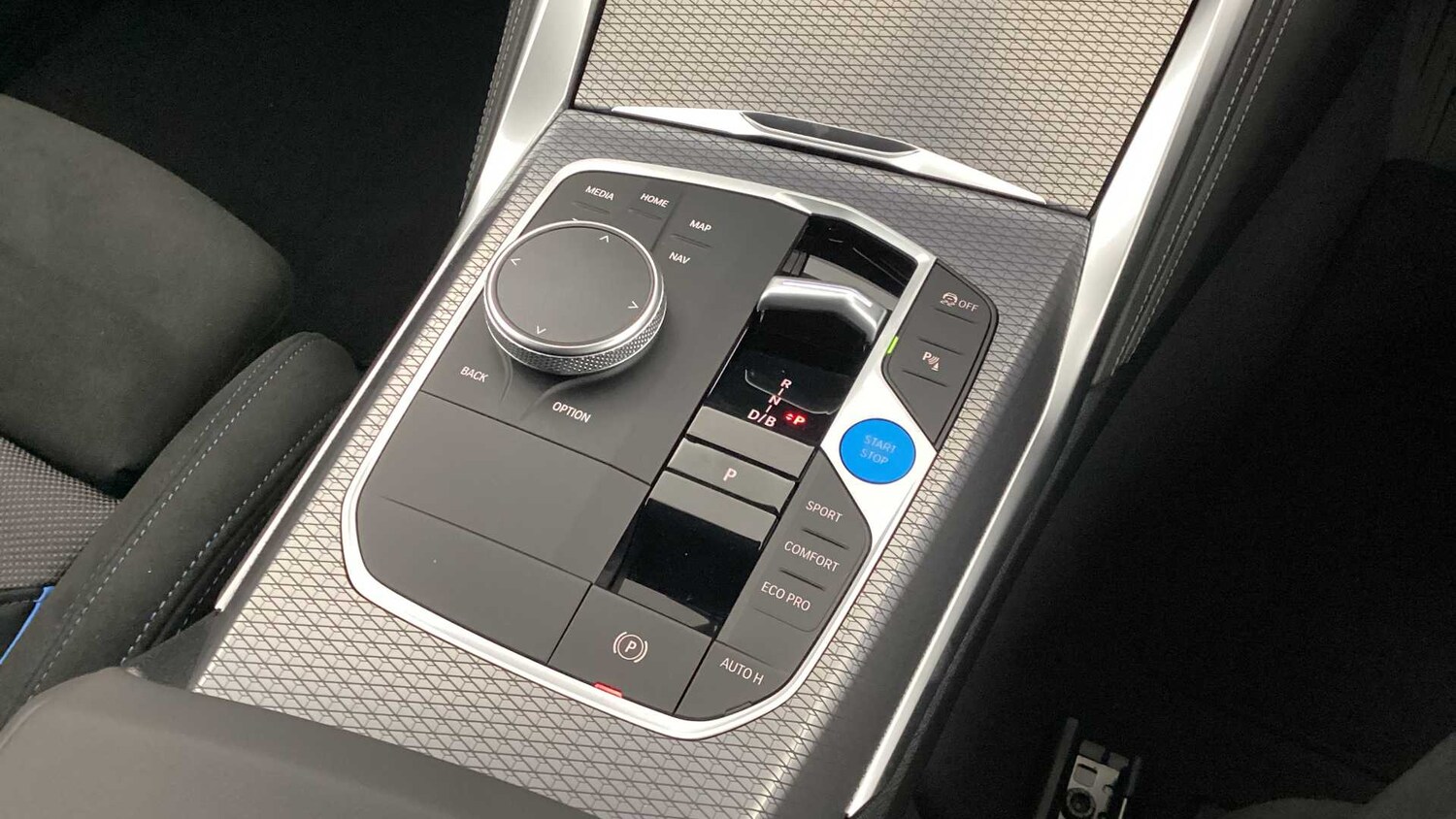 Used BMW i4 2025 for sale - 76610719: Photo 10