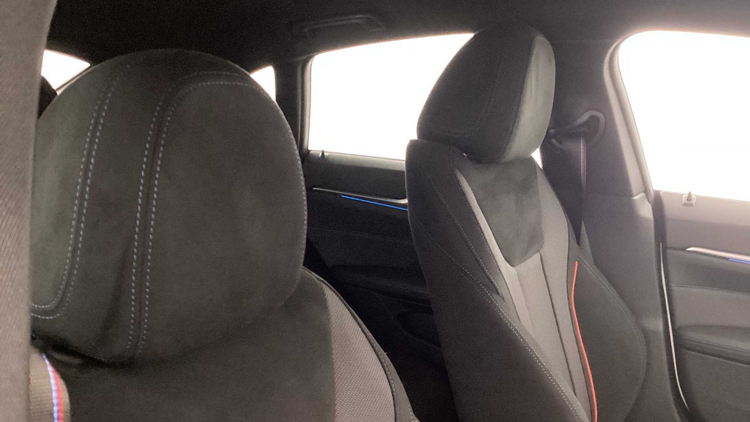 Used BMW i4 2025 for sale - 76610719: Photo 19