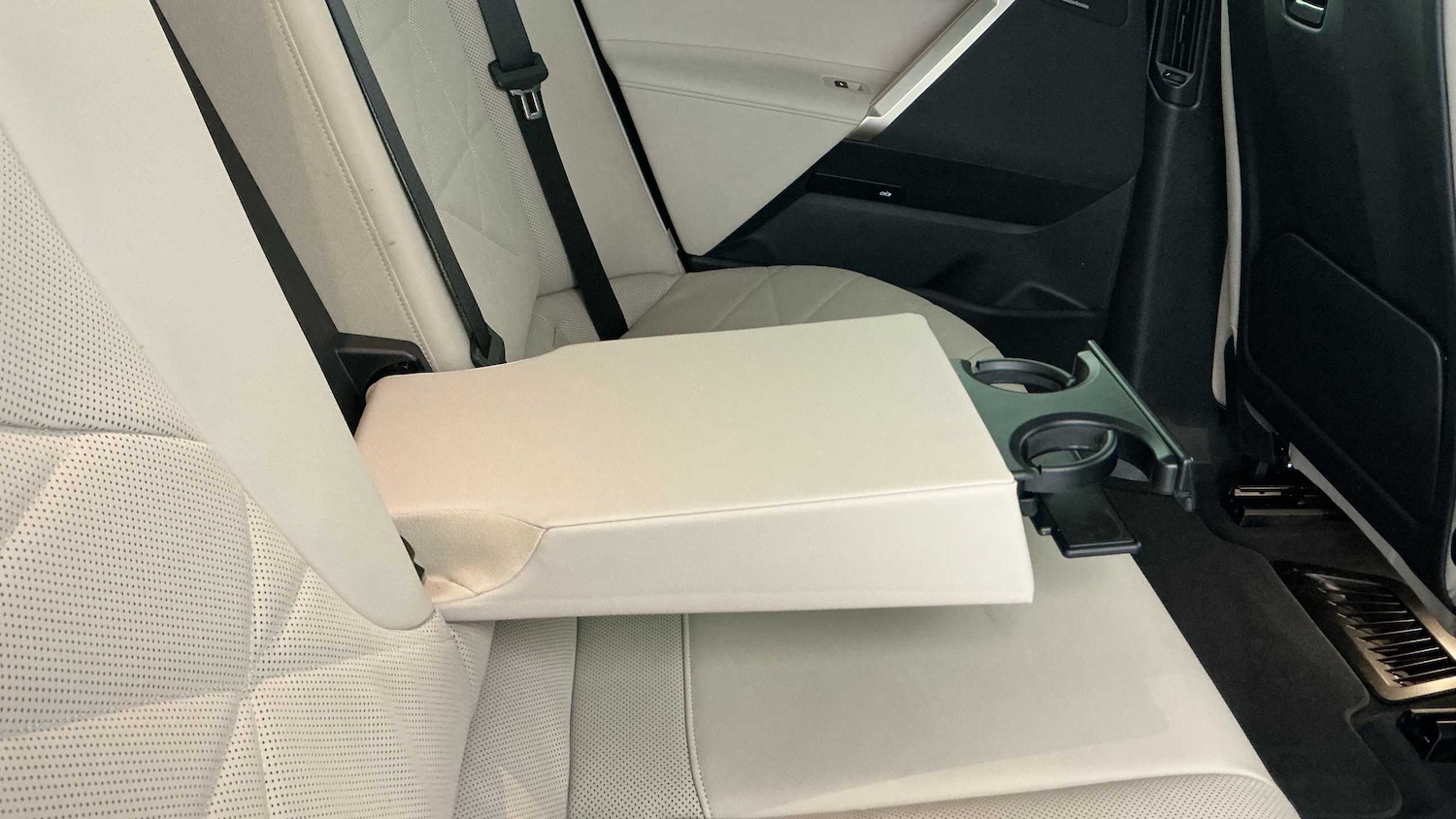 Used BMW iX 2022 for sale - 78024250: Photo 33