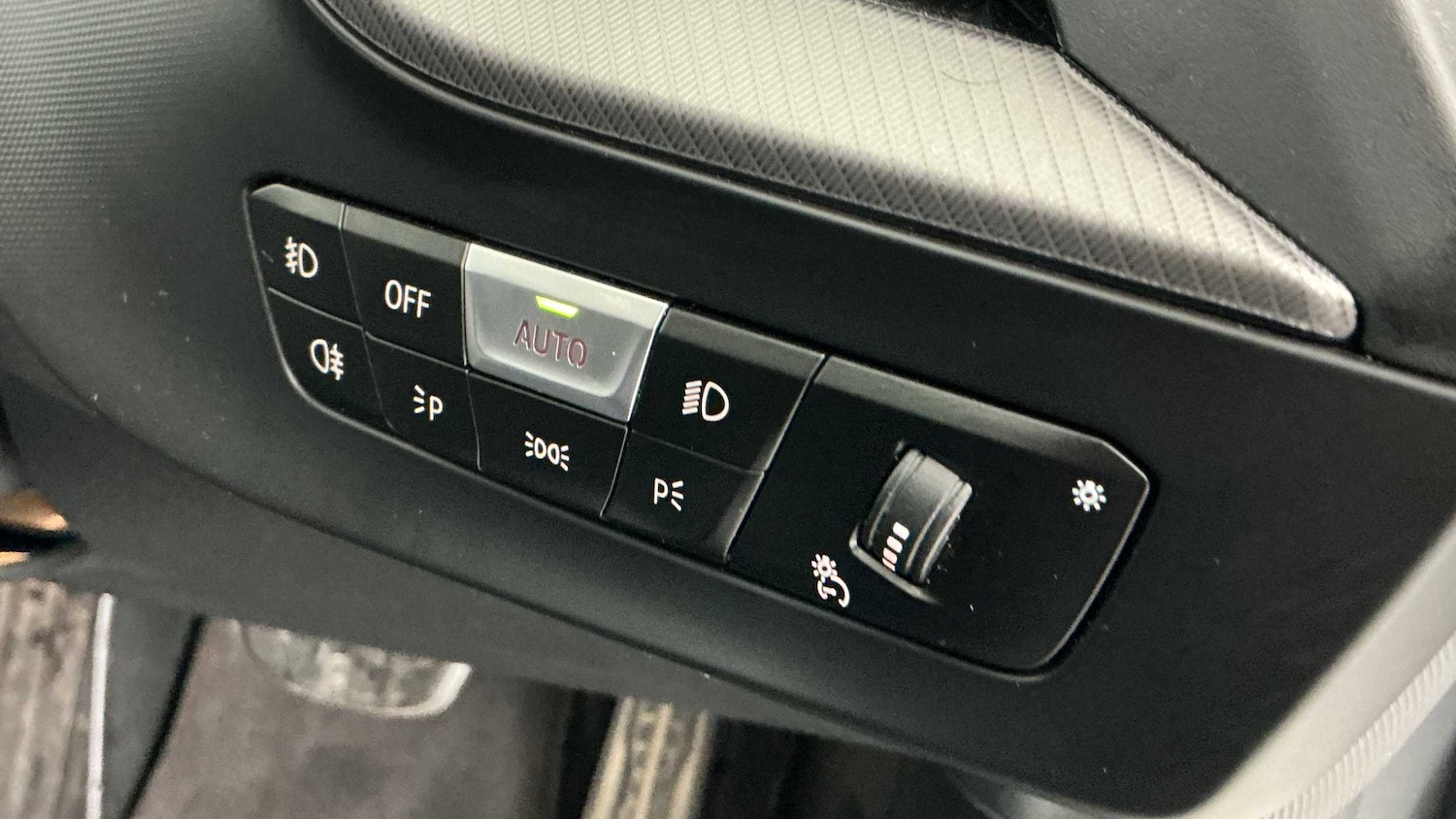 Used BMW 1 Series 2024 for sale - 76564370: Photo 20