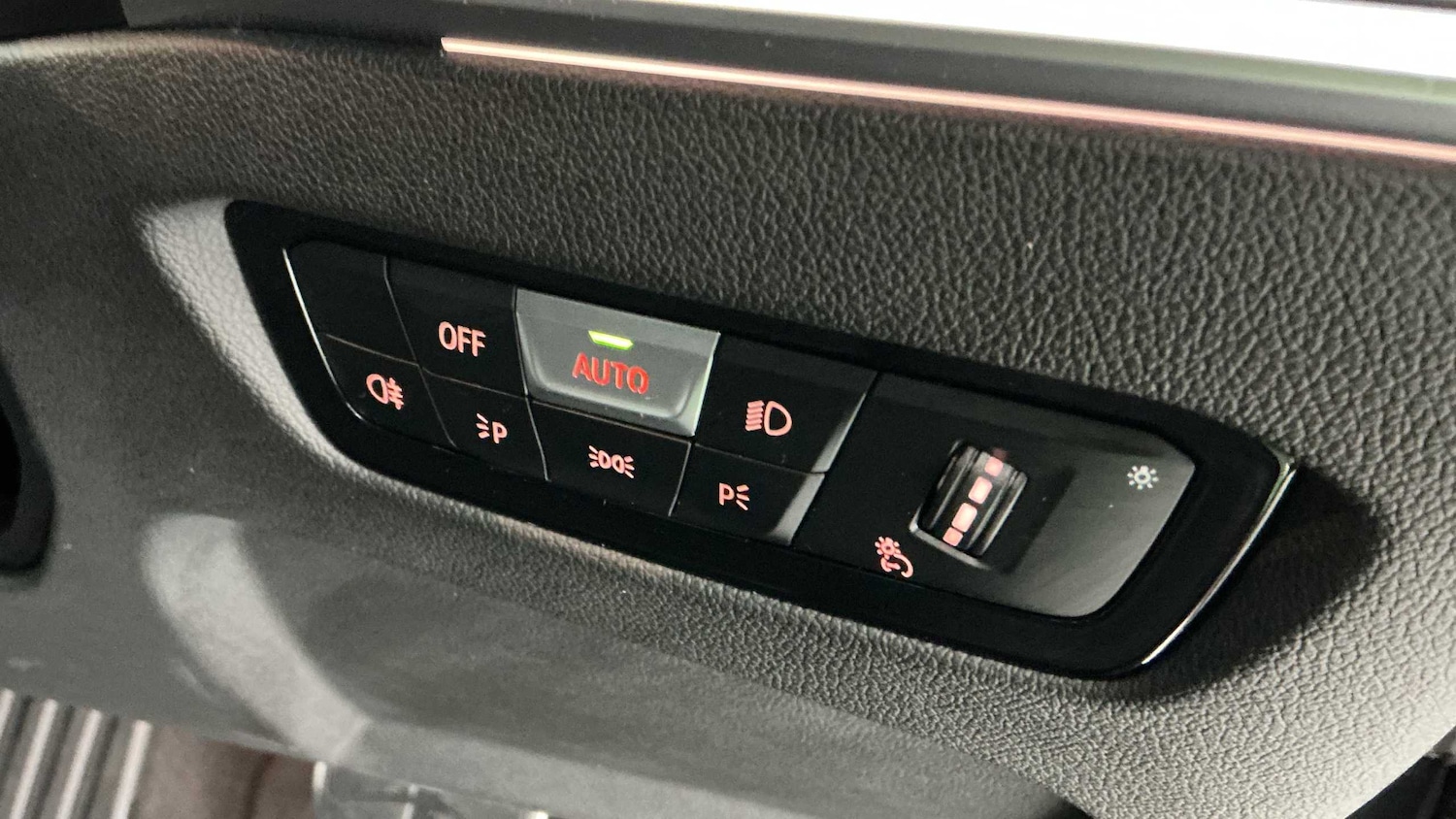 Used BMW 3 Series 2024 for sale - 77458695: Photo 20