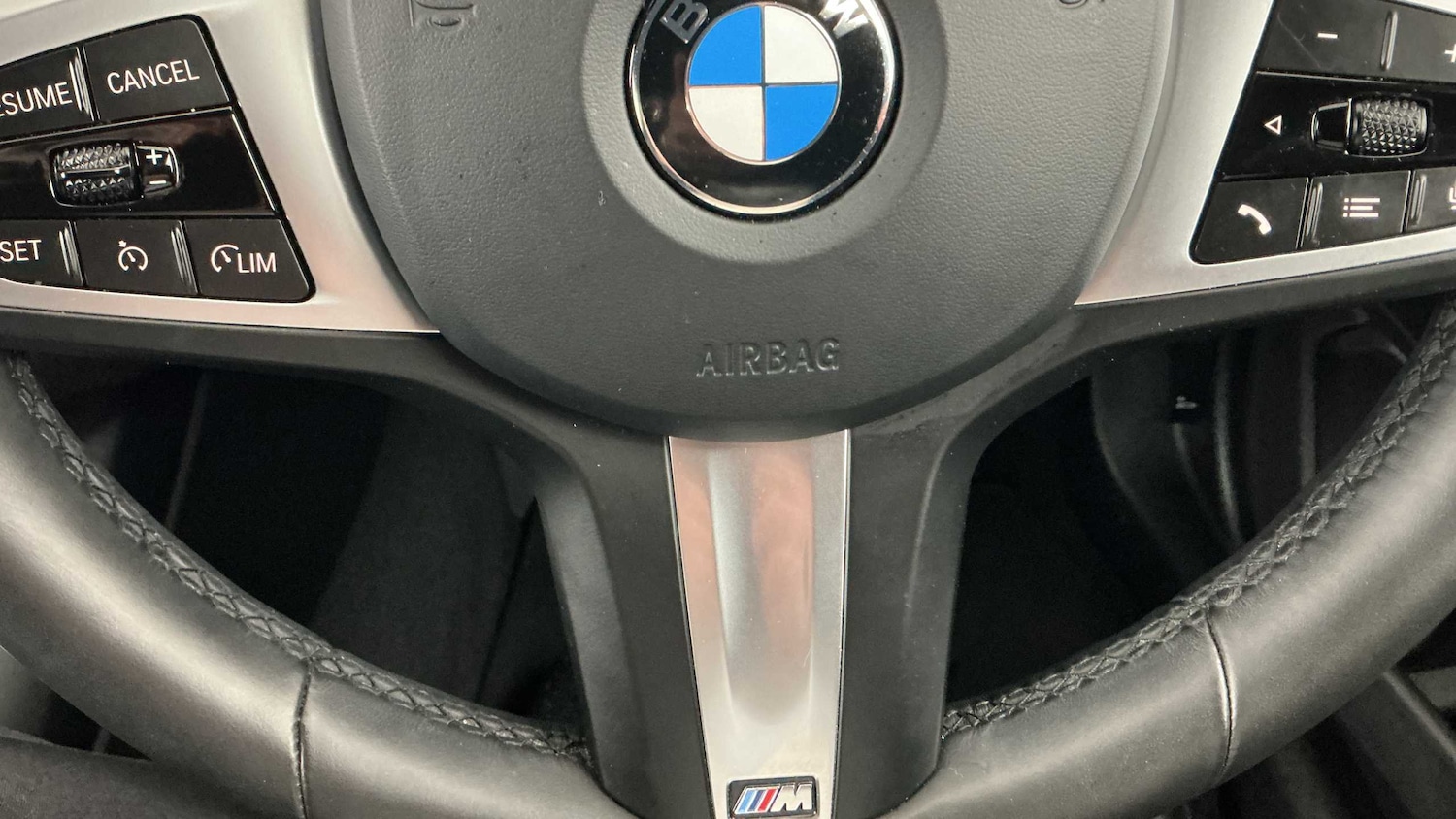 Used BMW 3 Series 2024 for sale - 77458695: Photo 33