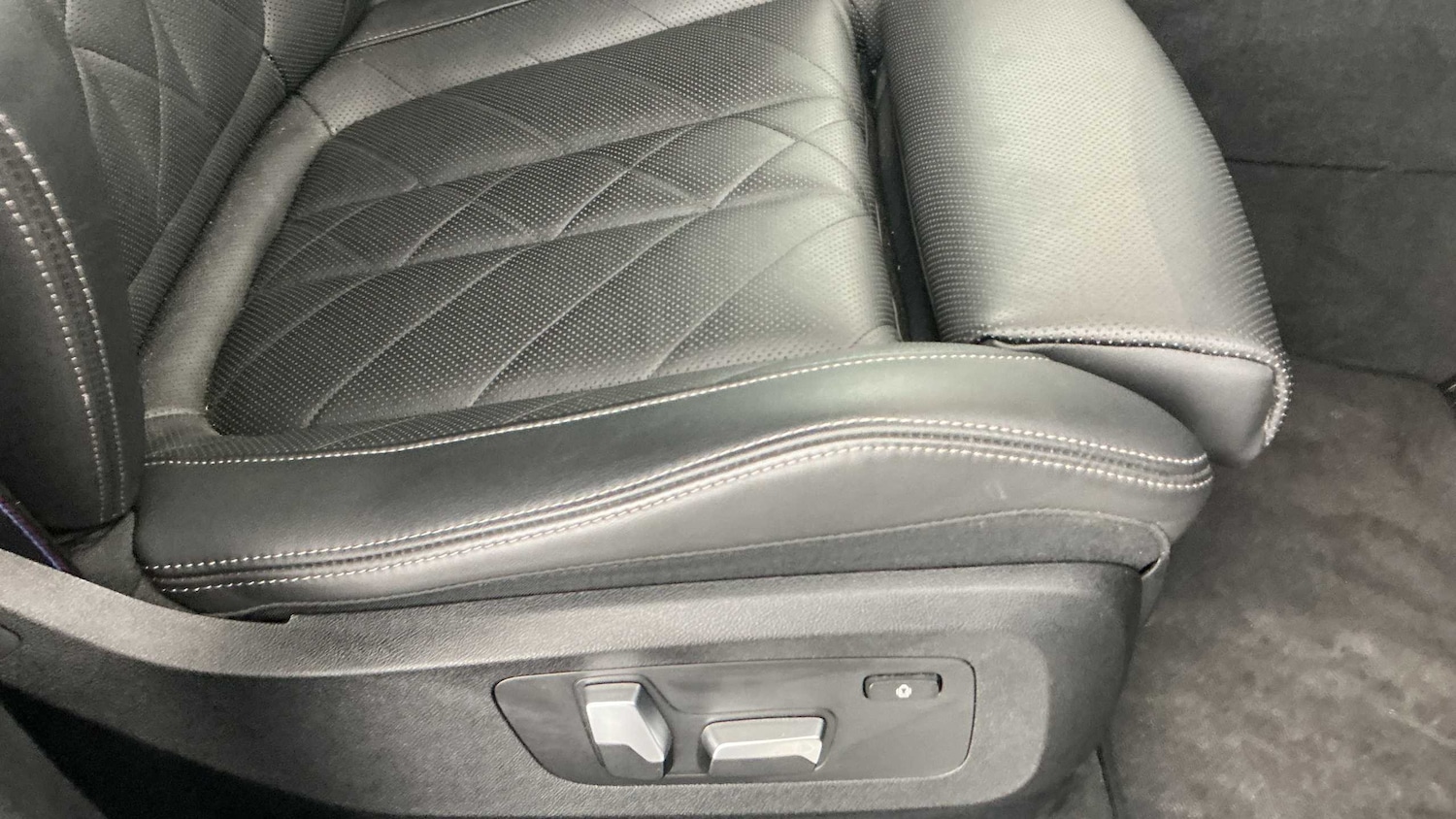 Used BMW X6 2022 for sale - 76875797: Photo 19