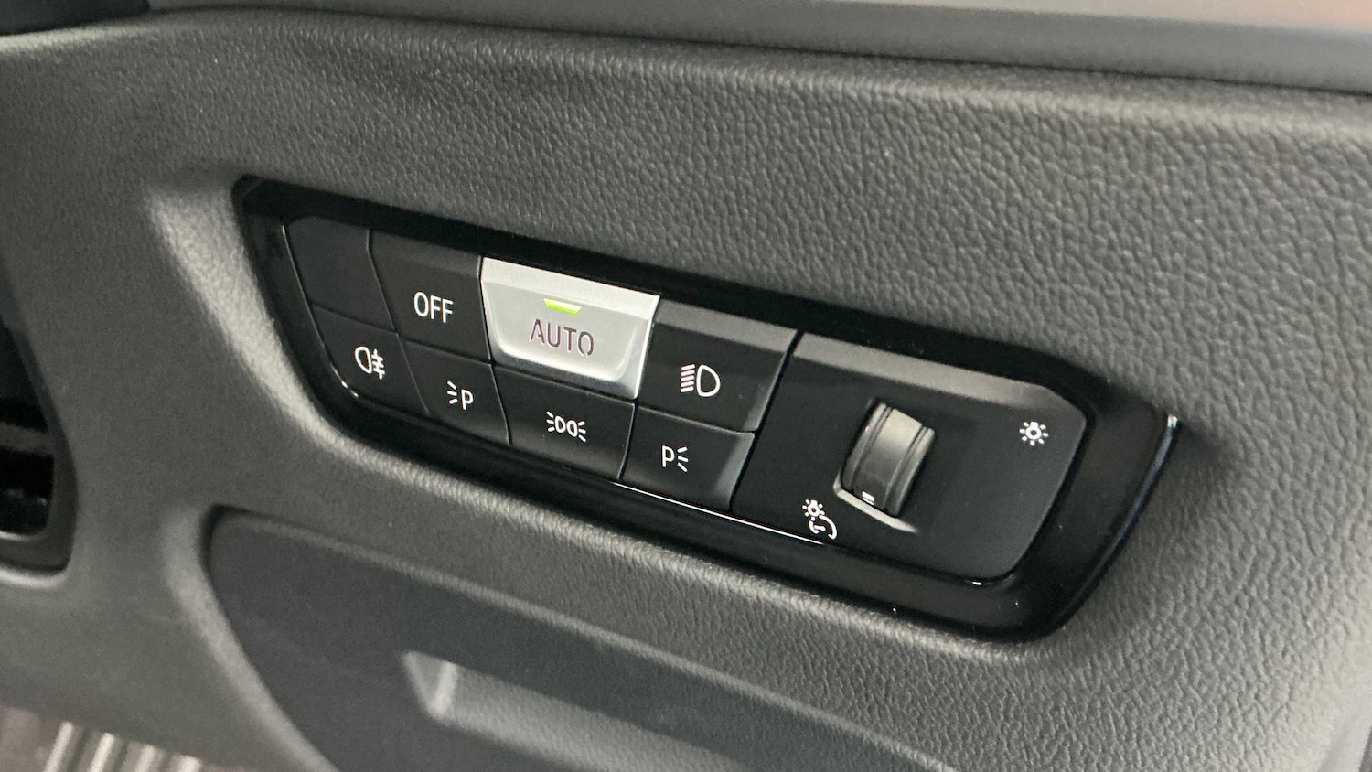 Used BMW M4 2025 for sale - 76610585: Photo 21