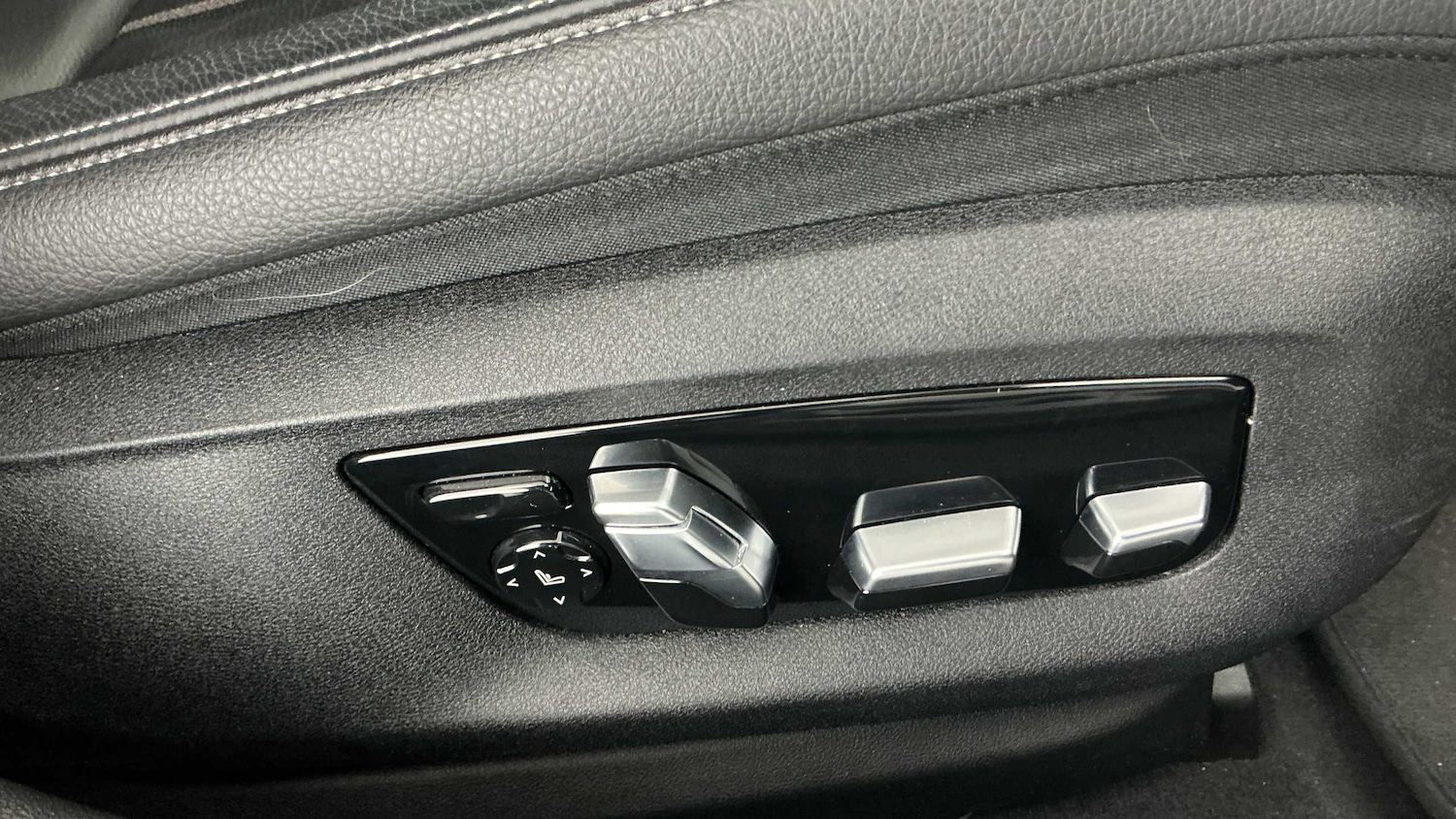 Used BMW 5 Series 2023 for sale - 77827481: Photo 19