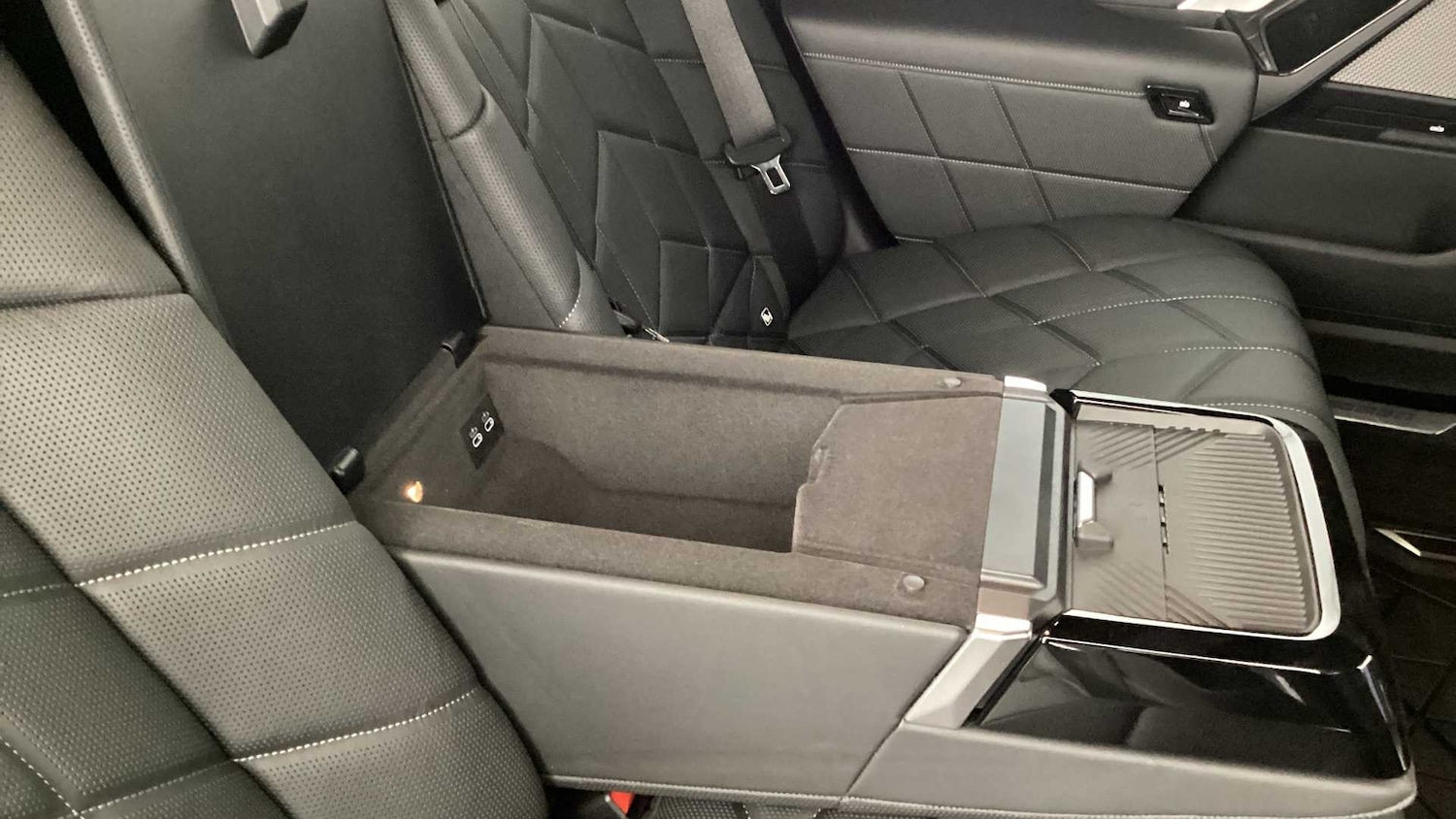 Used BMW i7 2025 for sale - 76087803: Photo 34