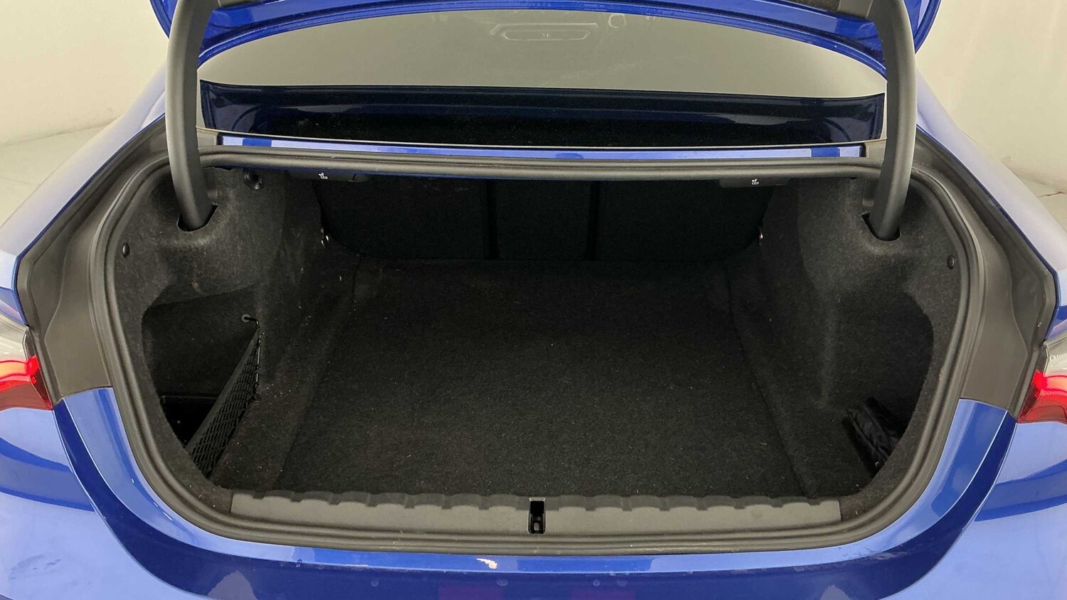 Used BMW 4 Series 2024 for sale - 78104756: Photo 13