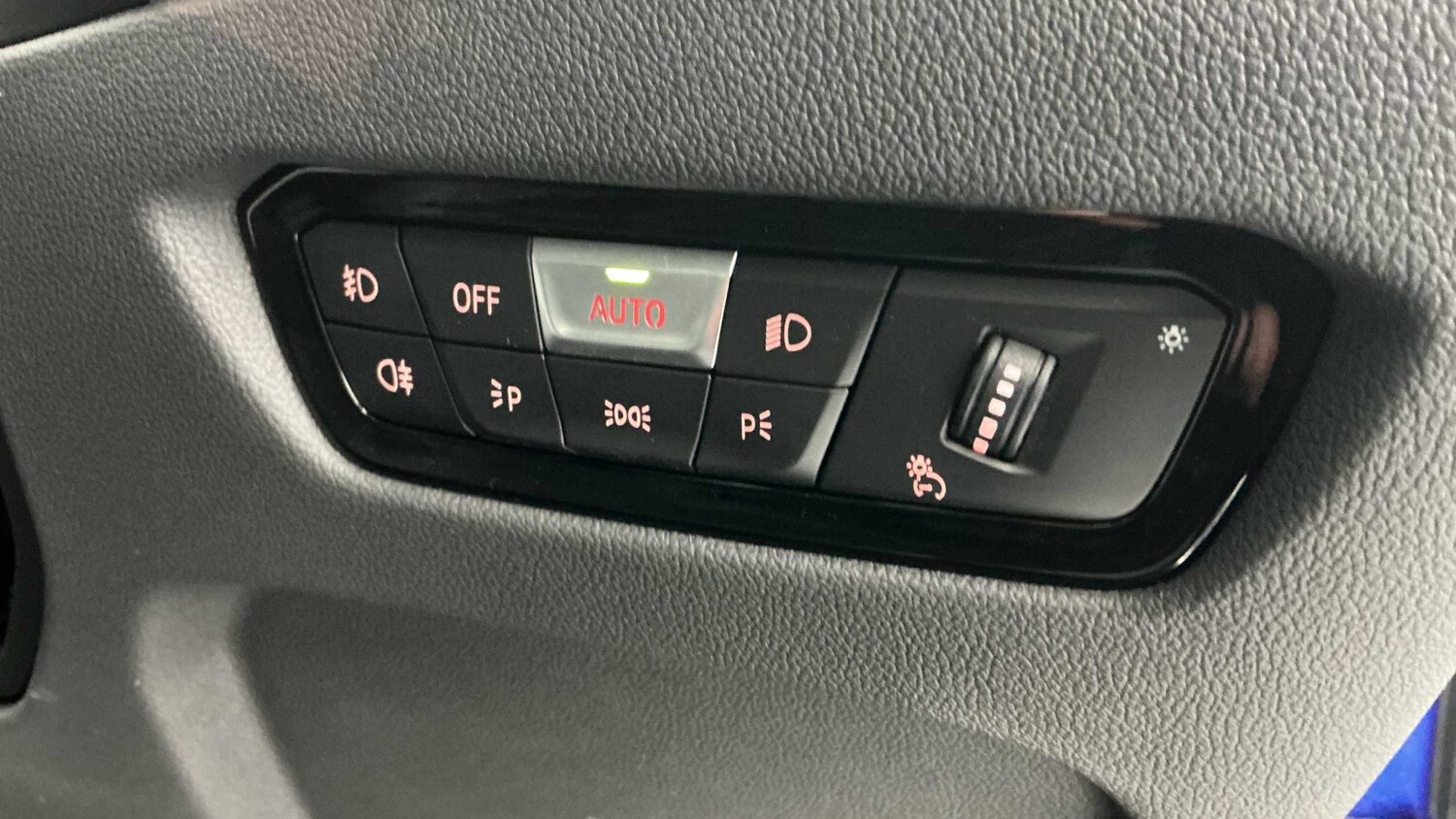 Used BMW 4 Series 2024 for sale - 78104756: Photo 18