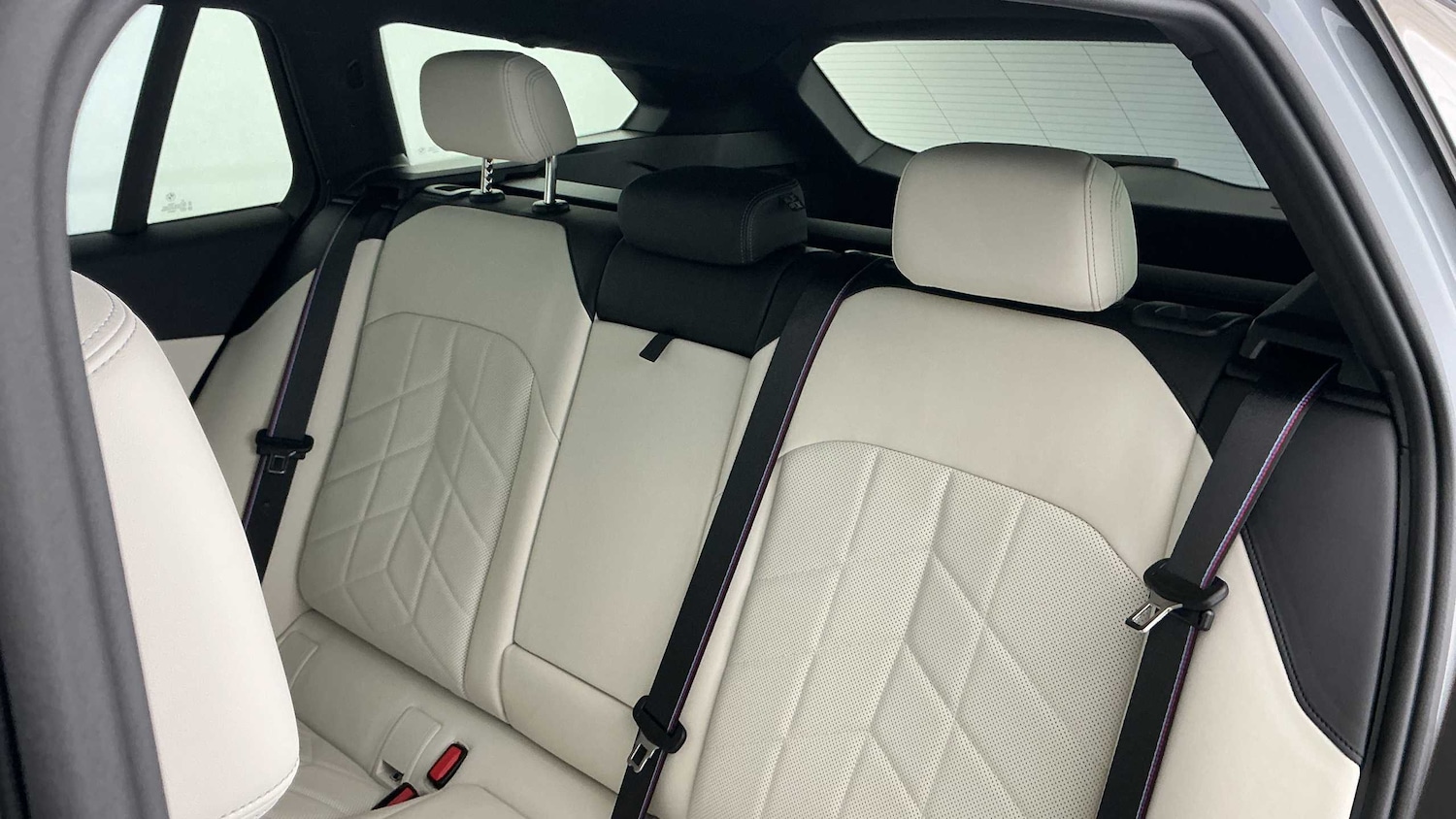 Used BMW i5 2025 for sale - 77741096: Photo 12