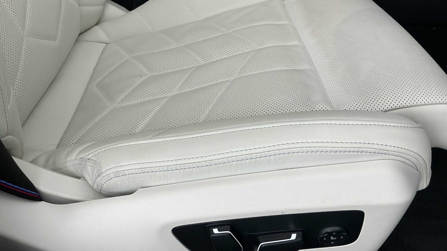 Used BMW i5 2025 for sale - 77741096: Photo 18