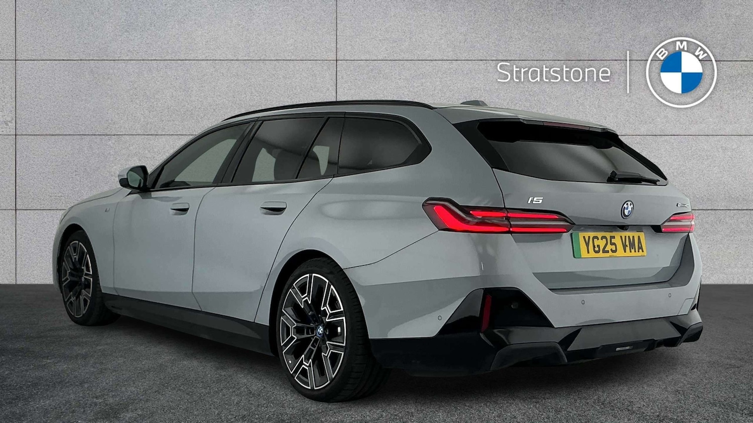 Used BMW i5 2025 for sale - 77741096: Photo 2