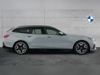 Used BMW i5 2025 for sale - 77741096: Photo