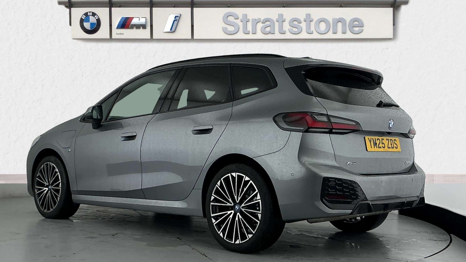 Used BMW 2 Series 2025 for sale - 76610511: Photo 2