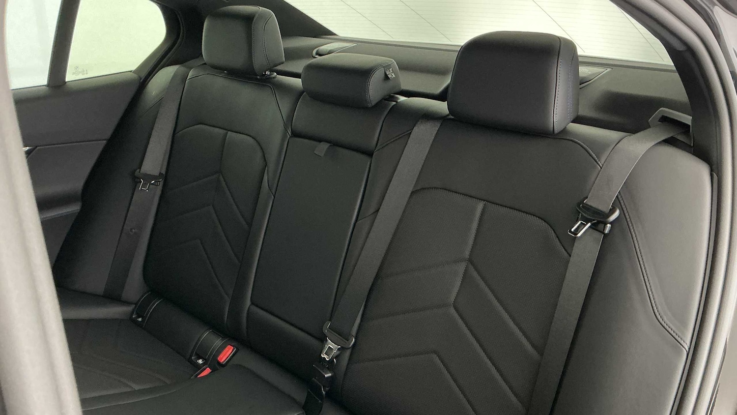 Used BMW 5 Series 2025 for sale - 77068519: Photo 12