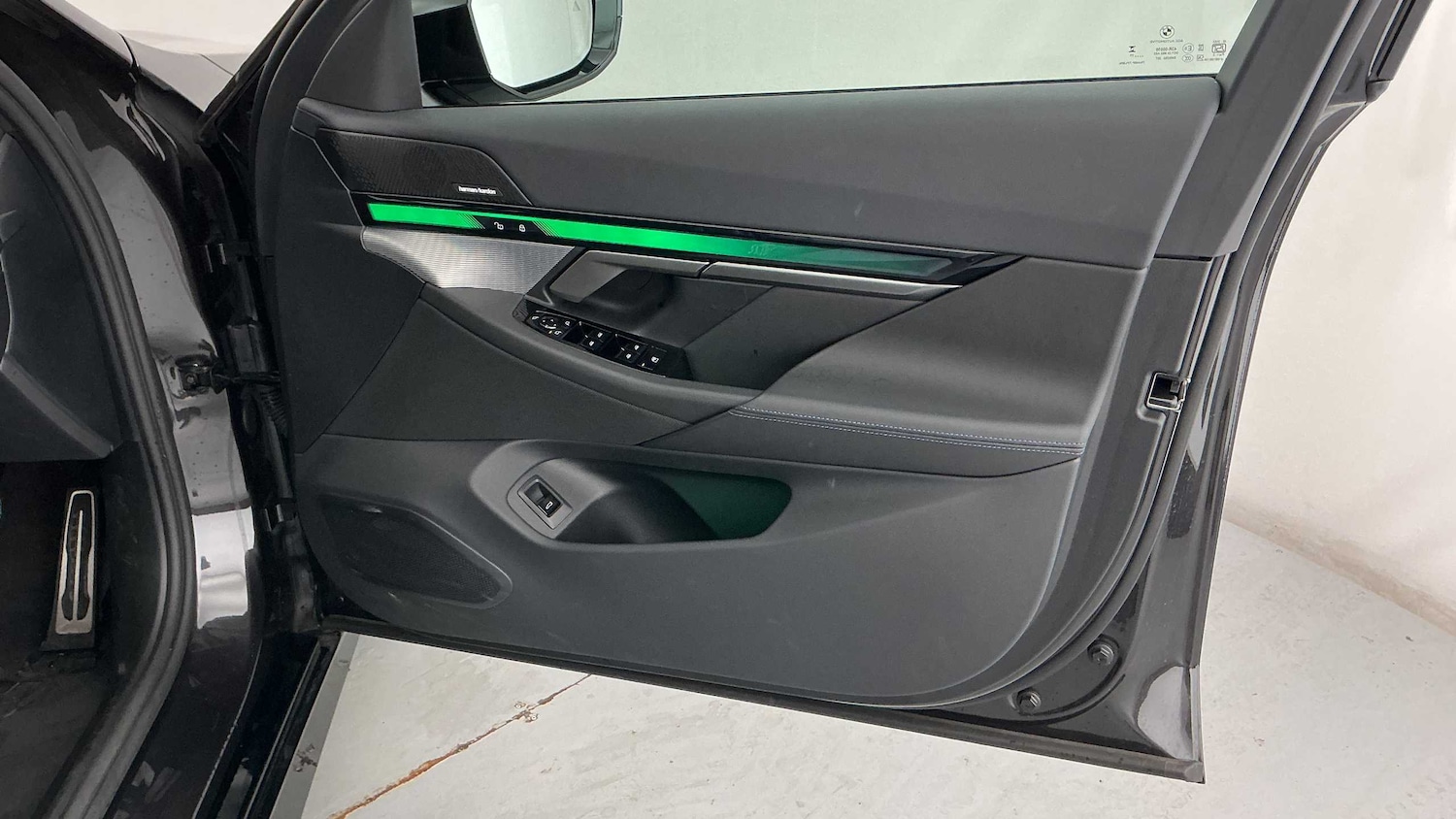 Used BMW 5 Series 2025 for sale - 77068519: Photo 17