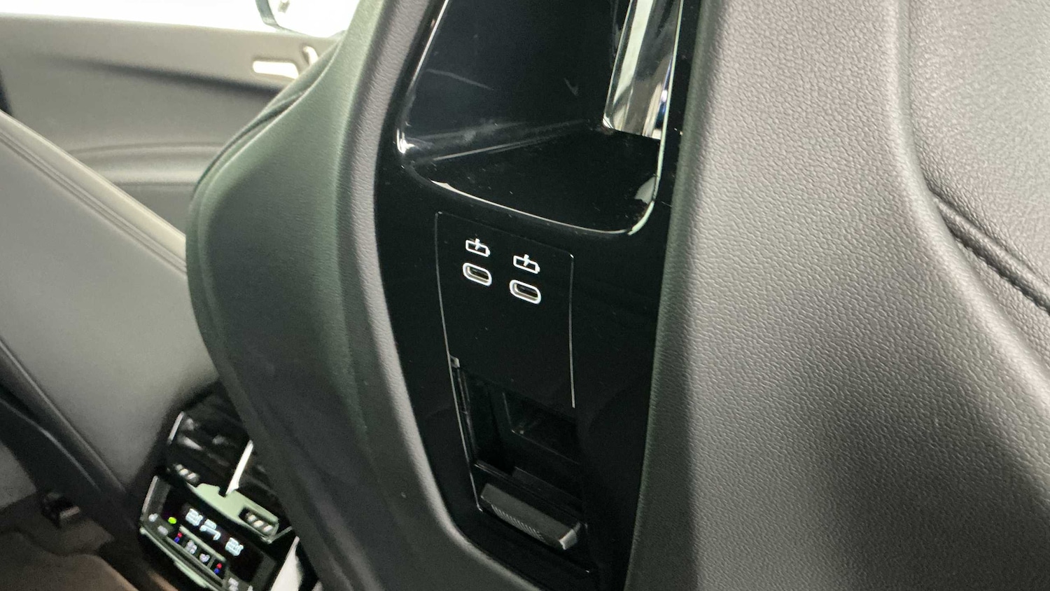 Used BMW iX 2022 for sale - 76704978: Photo 35