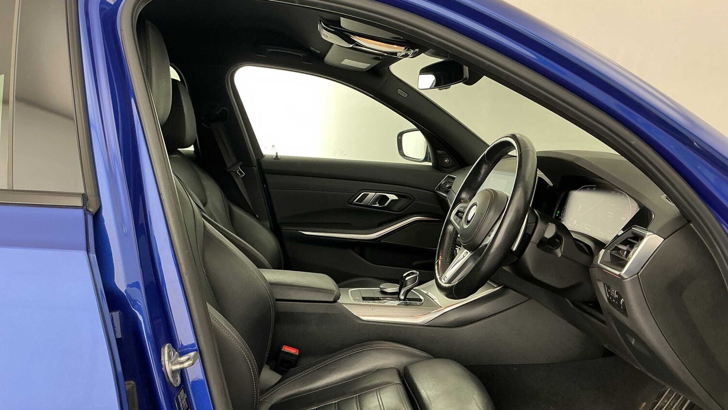 Used BMW 3 Series 2021 for sale - 77972856: Photo 11