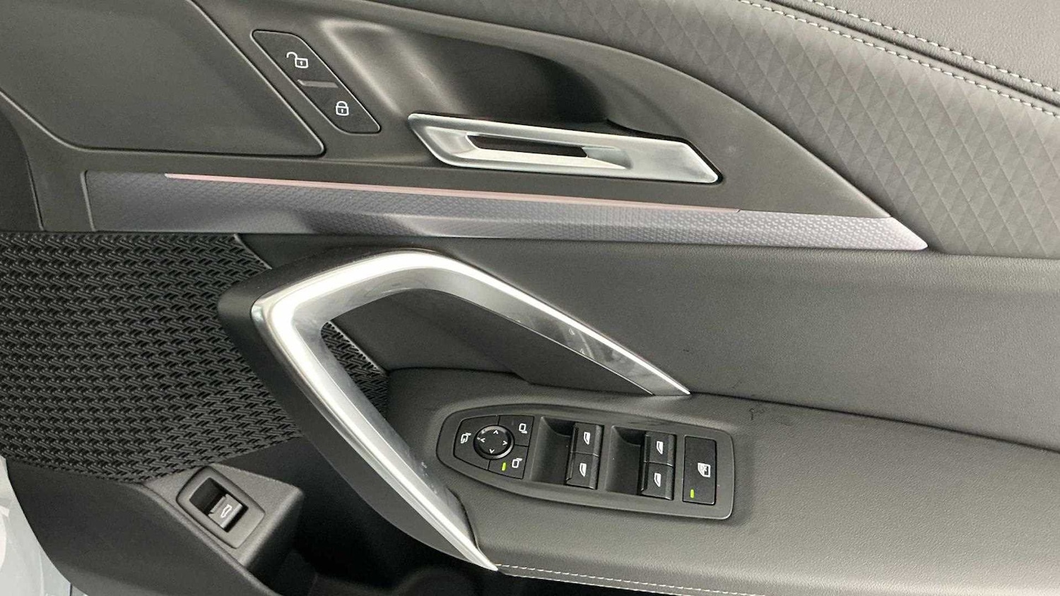 Used BMW iX2 2025 for sale - 76411307: Photo 18