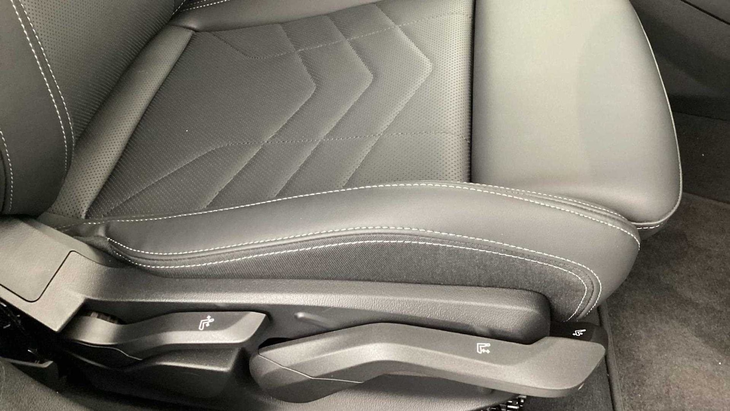 Used BMW 2 Series 2025 for sale - 76587684: Photo 20