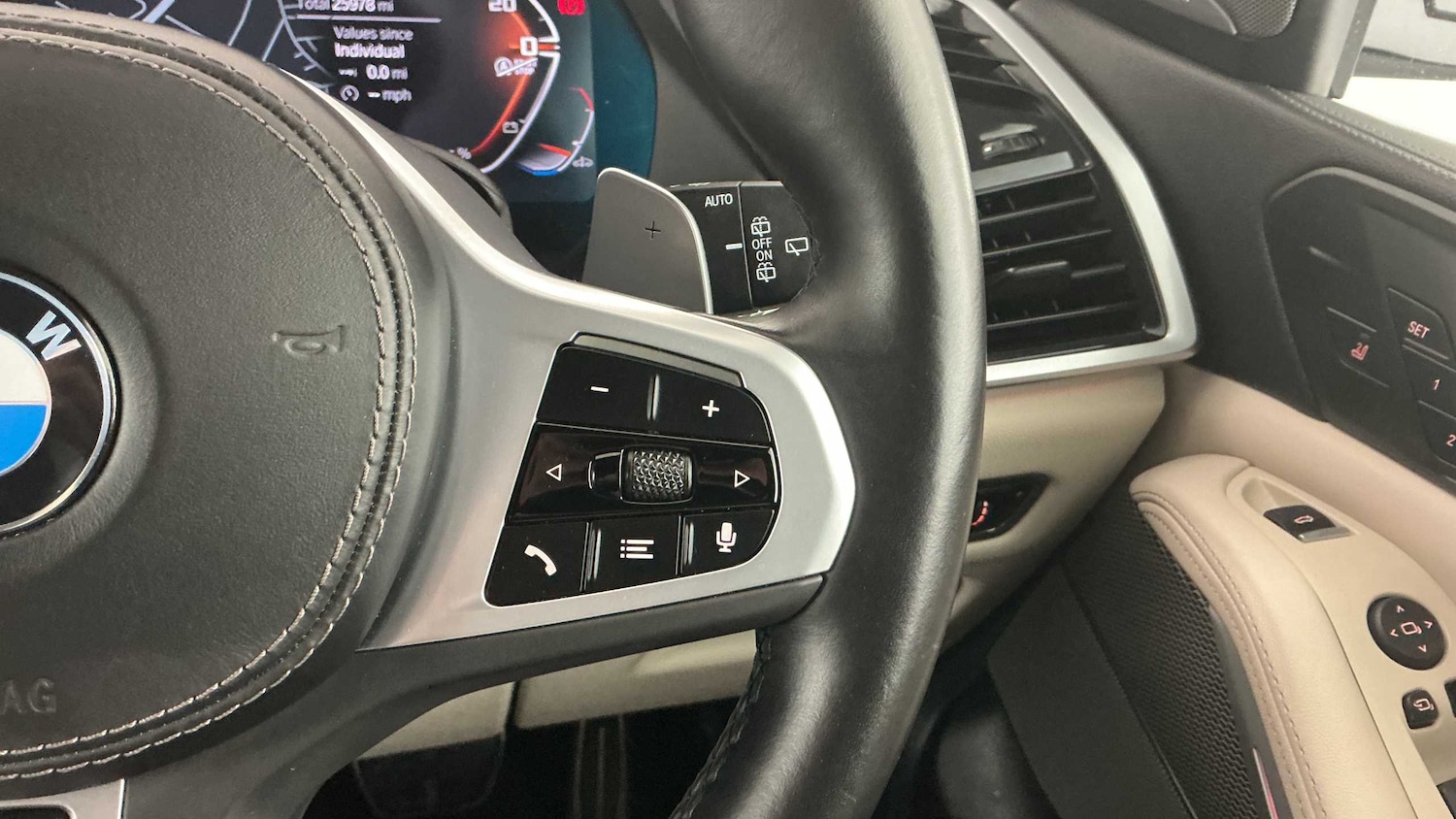 Used BMW X5 2023 for sale - 77942917: Photo 35