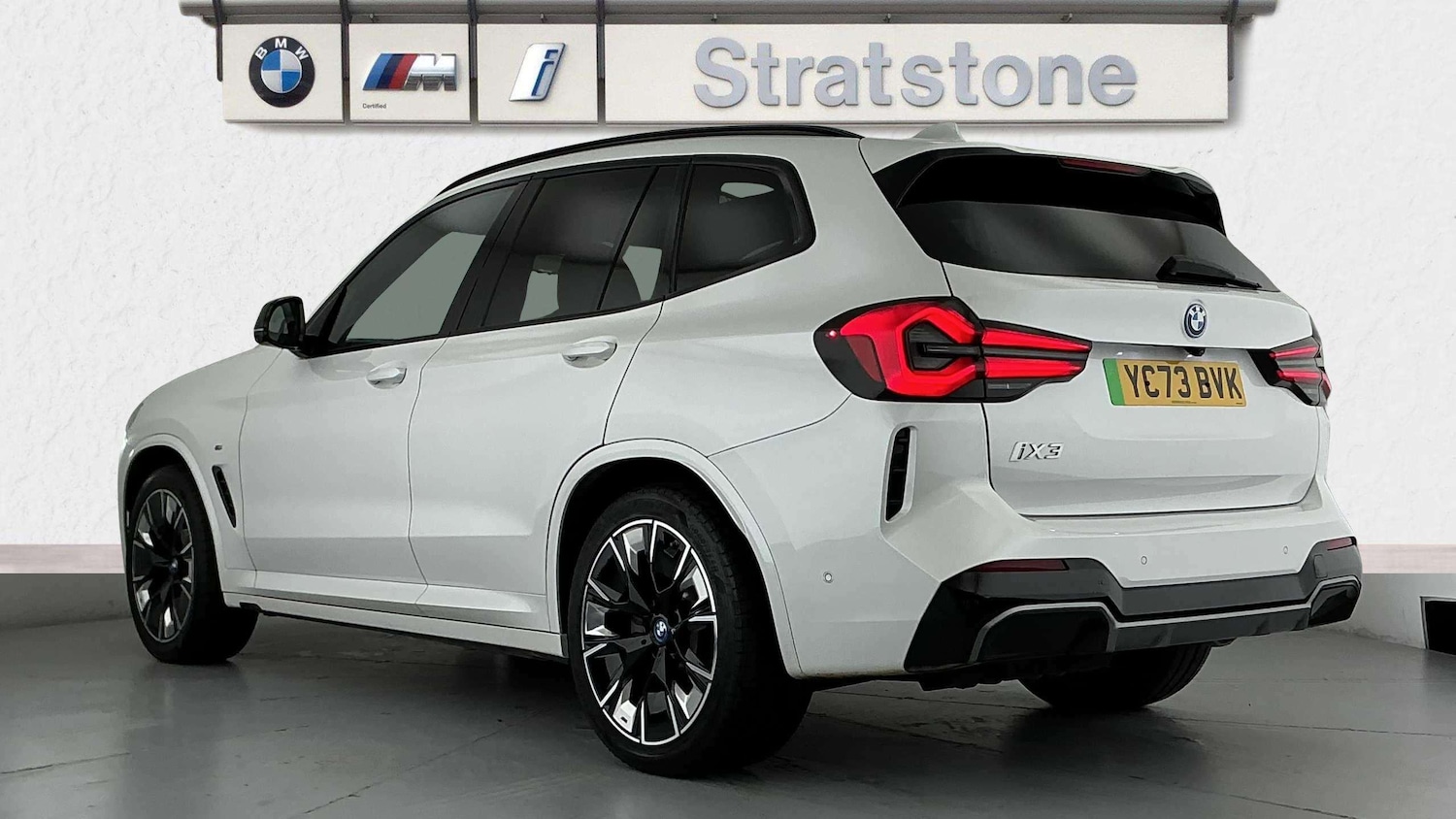 Used BMW iX3 2023 for sale - 76475800: Photo 2